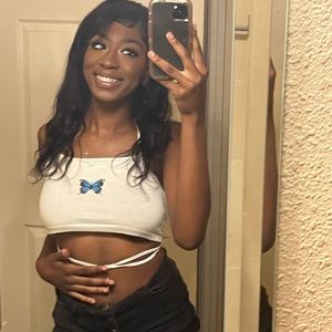 Meet your Posher, Kiannarenee